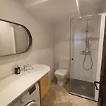 Casa Cosculluela アパート アインサ