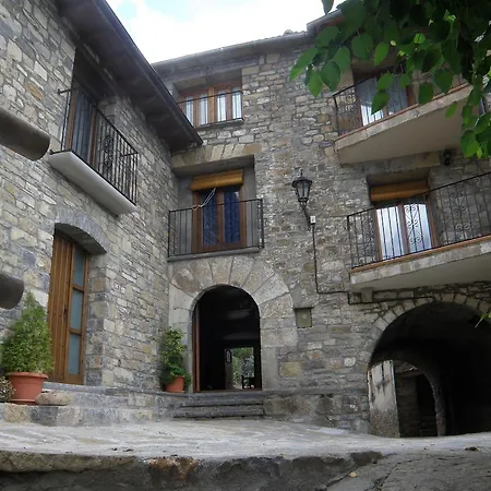 Casa Cosculluela